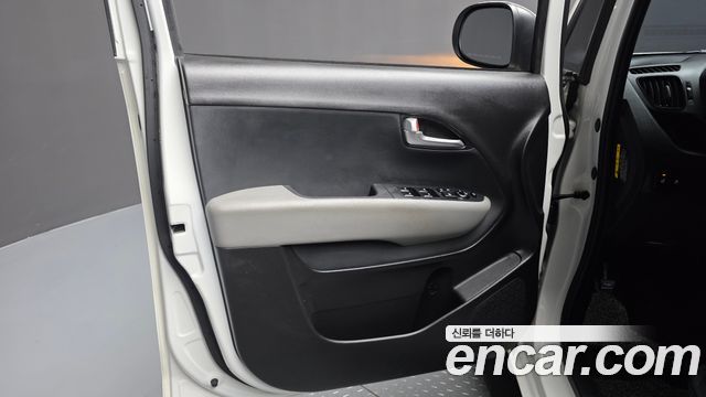 Kia RAY 2023 — photo 14