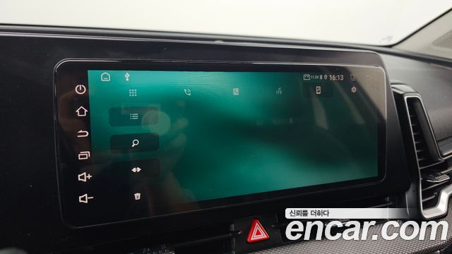 Kia Sportage 2022 — photo 16
