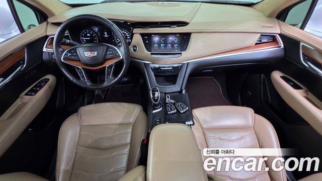 Cadillac XT5 2018 — photo 10