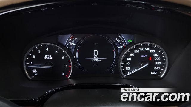 Cadillac XT5 2018 — photo 11