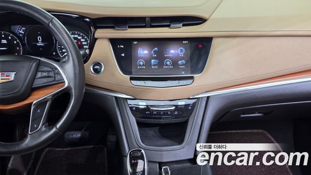 Cadillac XT5 2018 — photo 20