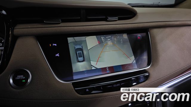 Cadillac XT5 2018 — photo 21
