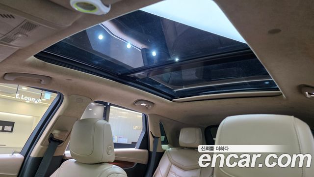 Cadillac XT5 2018 — photo 24