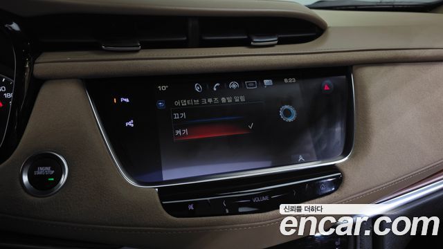 Cadillac XT5 2018 — photo 33