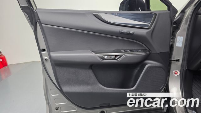 Lexus NX 2022 — photo 14
