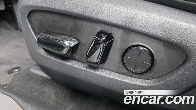 Lexus NX 2022 — photo 30