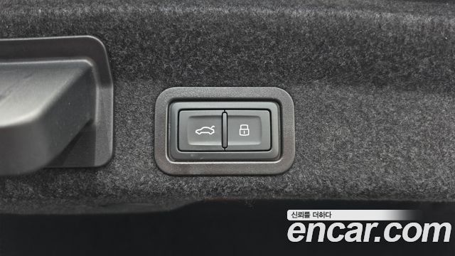 Audi A6 2023 — photo 21