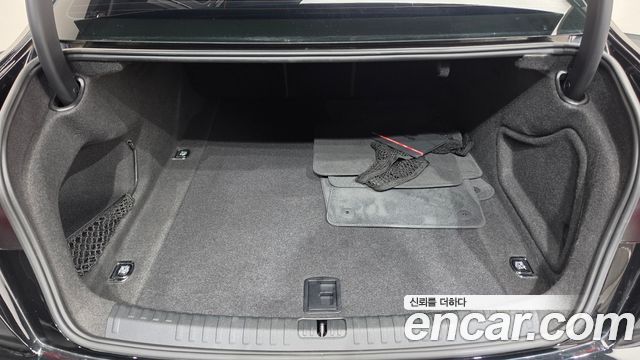 Audi A6 2023 — photo 22