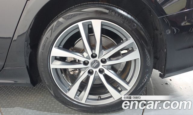 Audi A6 2023 — photo 7
