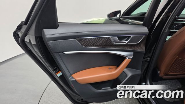 Audi A6 2023 — photo 15