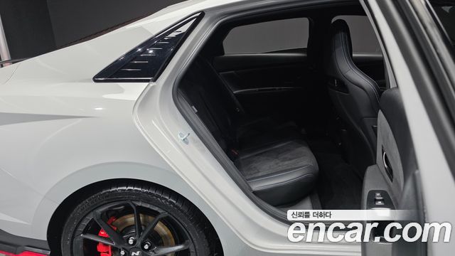 Hyundai AVANTE 2026 — photo 17