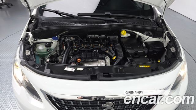 Peugeot 2008 2019 — photo 6