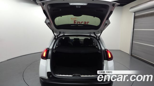Peugeot 2008 2019 — photo 26
