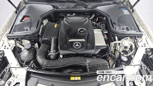 Mercedes-Benz E-Class 2018 — photo 6