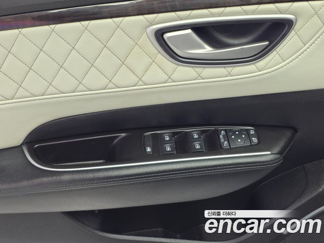 Renault Korea SM6 2016 — photo 12