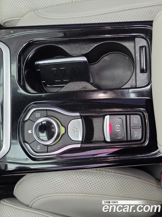 Renault Korea SM6 2016 — photo 13