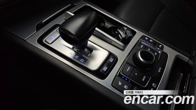 Genesis G80 2019 — photo 12