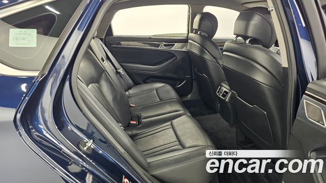 Genesis G80 2019 — photo 16
