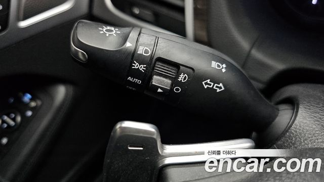 Genesis G80 2019 — photo 29