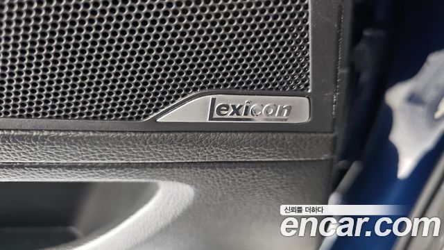Genesis G80 2019 — photo 30