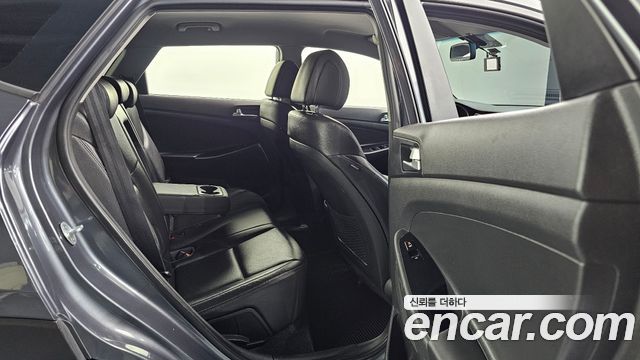 Hyundai Tucson 2018 — photo 28