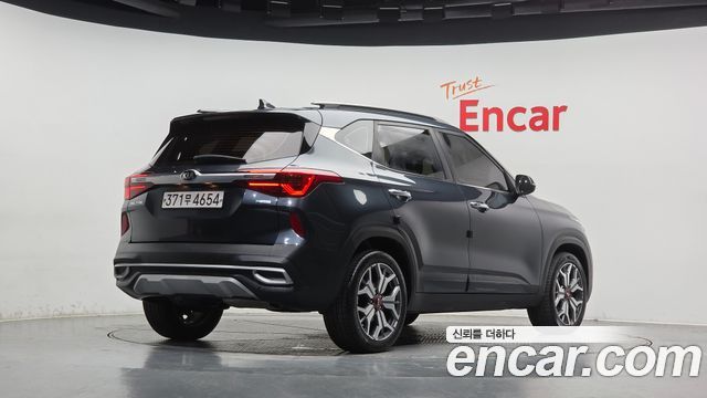 Kia Seltos 2020 — photo 2