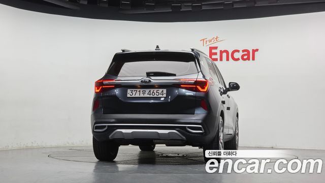 Kia Seltos 2020 — photo 4