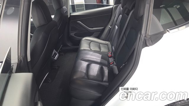 Tesla Model 3 2020 — photo 18