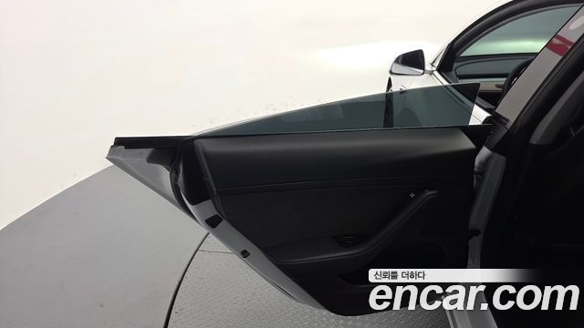Tesla Model 3 2020 — photo 15
