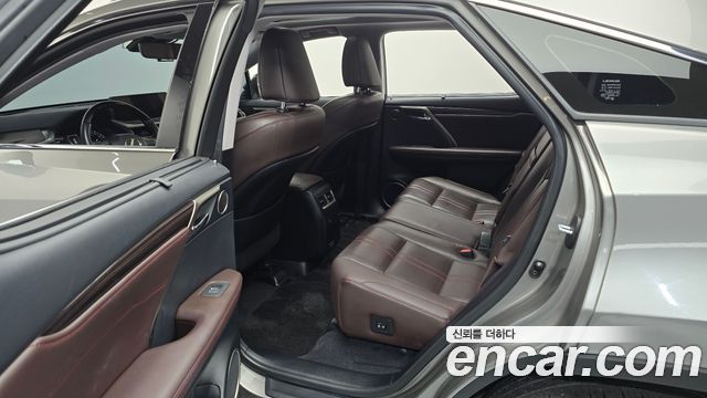 Lexus RX 2021 — photo 11