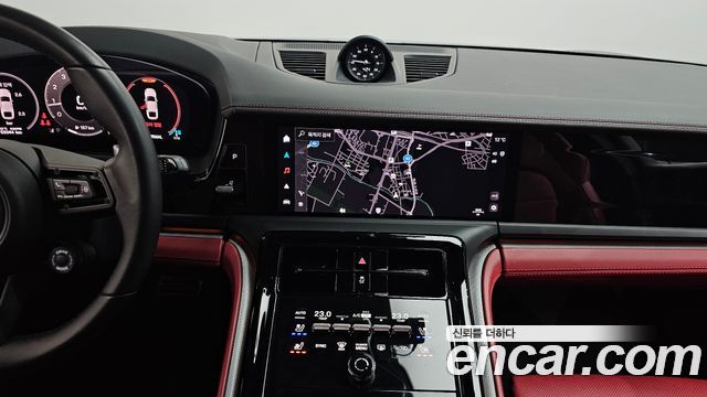 Porsche Panamera 2024 — photo 18