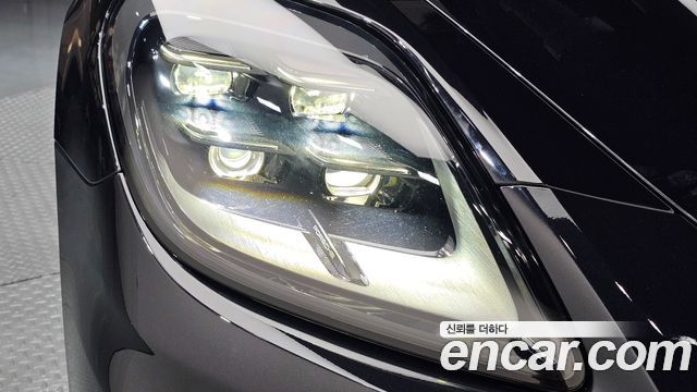 Porsche Panamera 2024 — photo 8