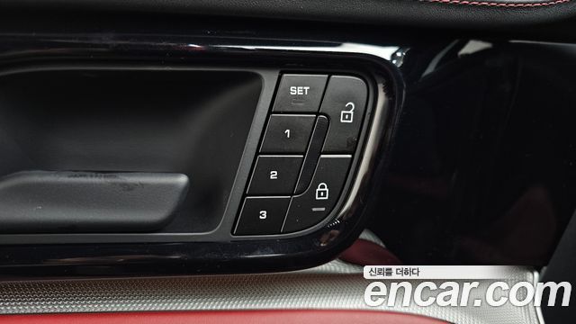 Porsche Panamera 2024 — photo 30