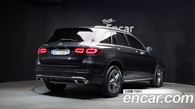 Mercedes-Benz GLC-Class 2022 — photo 2