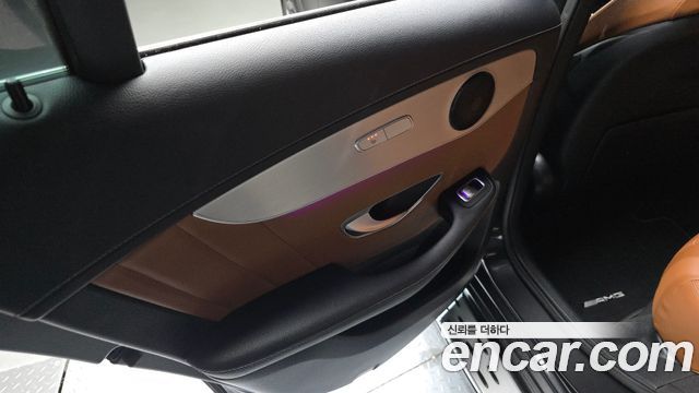 Mercedes-Benz GLC-Class 2022 — photo 15