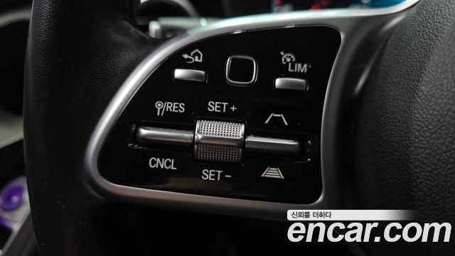 Mercedes-Benz GLC-Class 2022 — photo 31