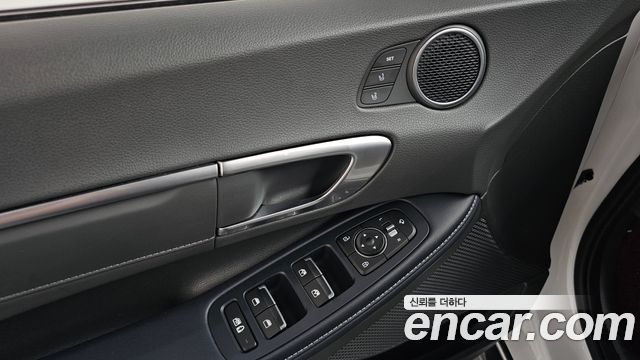 Hyundai Sonata 2022 — photo 27