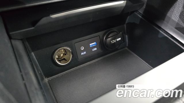 Hyundai AVANTE 2018 — photo 26