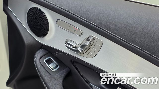 Mercedes-Benz GLC-Class 2018 — photo 13