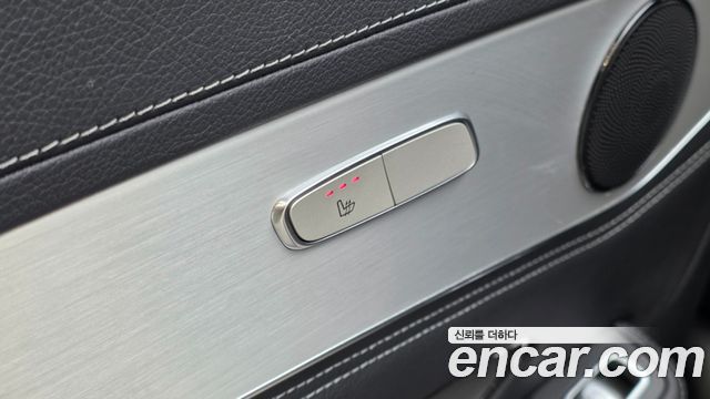 Mercedes-Benz GLC-Class 2018 — photo 18