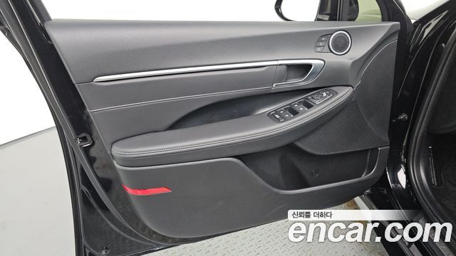 Hyundai Sonata 2023 — photo 14