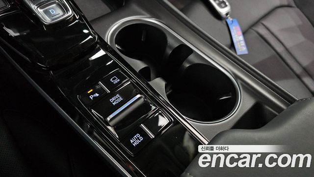 Hyundai Sonata 2023 — photo 27