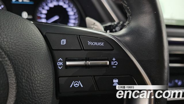Hyundai Sonata 2023 — photo 32