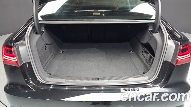 Audi A6 2017 — photo 26