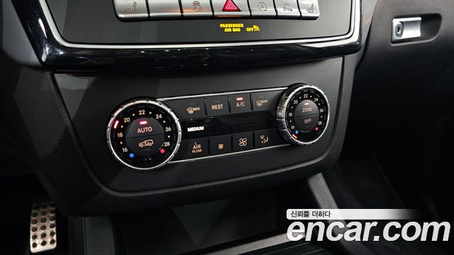 Mercedes-Benz GLE-Class 2018 — photo 34