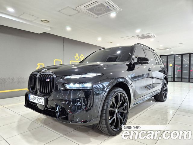 BMW X7 2025 — photo 2