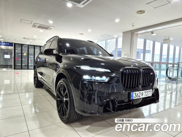 BMW X7 2025 — photo 3