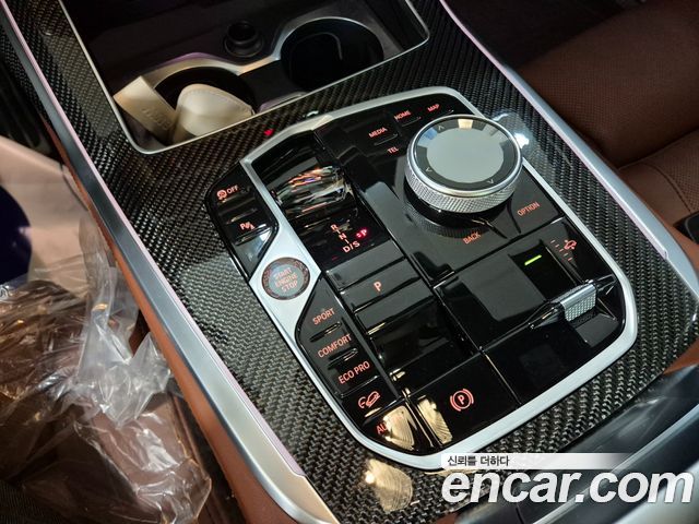 BMW X7 2025 — photo 13
