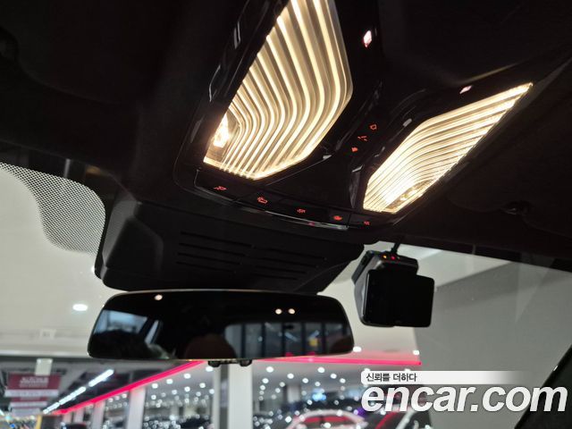 BMW X7 2025 — photo 19