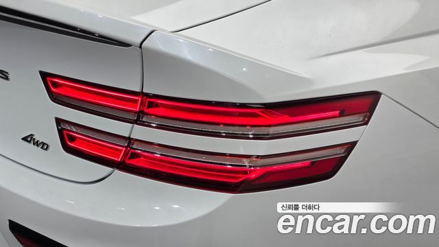 Genesis G80 2025 — photo 9
